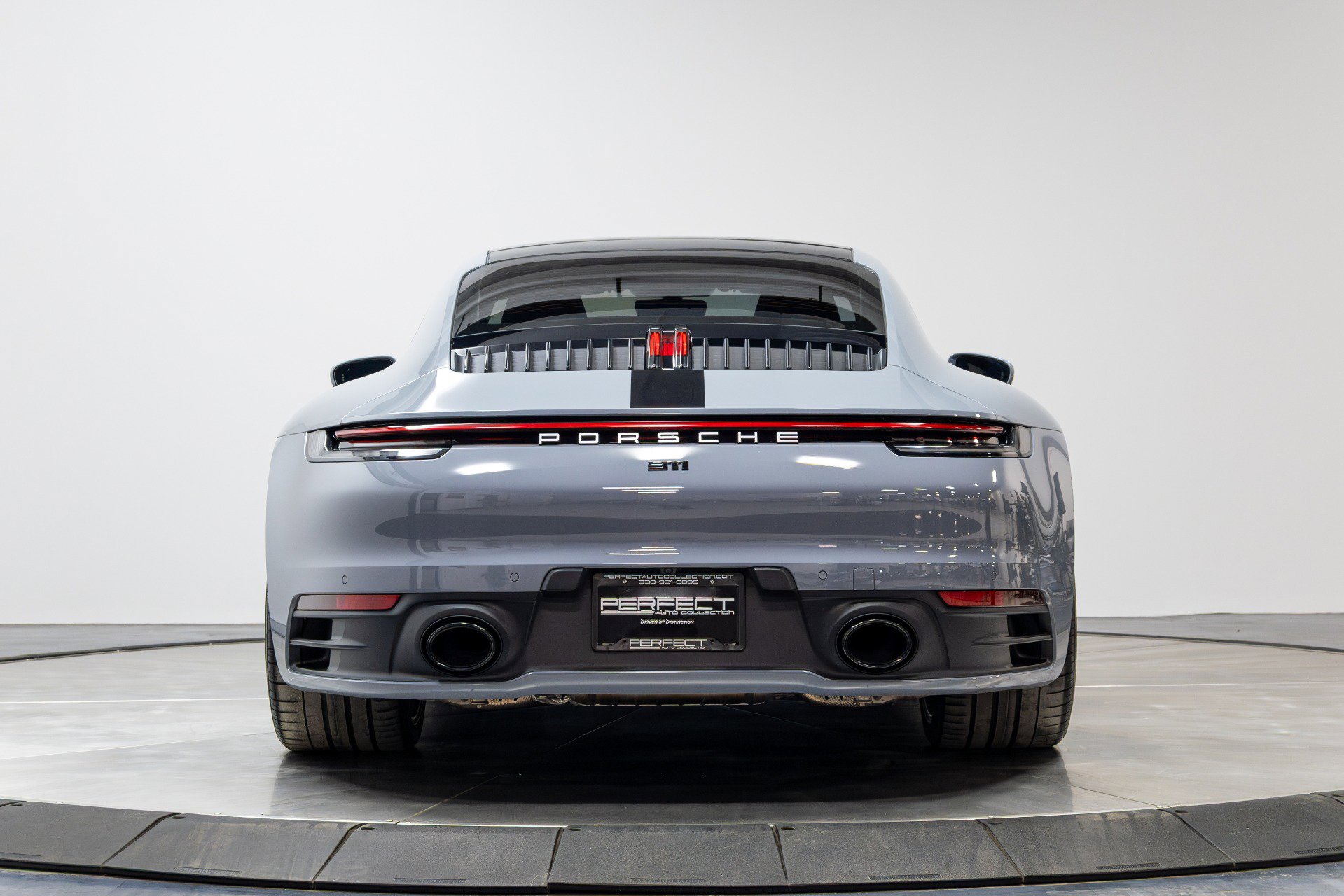 Used 2024 Porsche 911 Carrera image 48