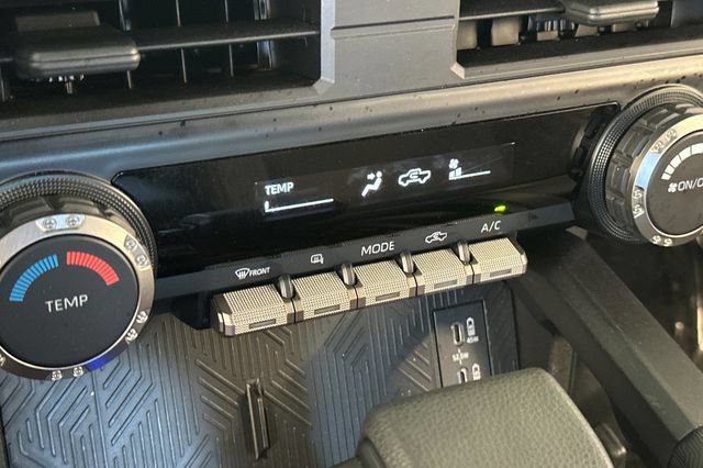 Used 2025 Toyota Tacoma SR5 RWD image 22