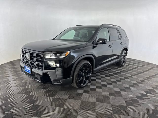 Certified 2026 Honda Pilot Black Edition image 4