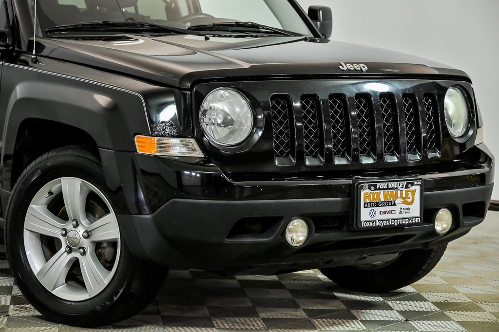 Used 2014 Jeep Patriot Sport w/ Power Value Group FWD image 2