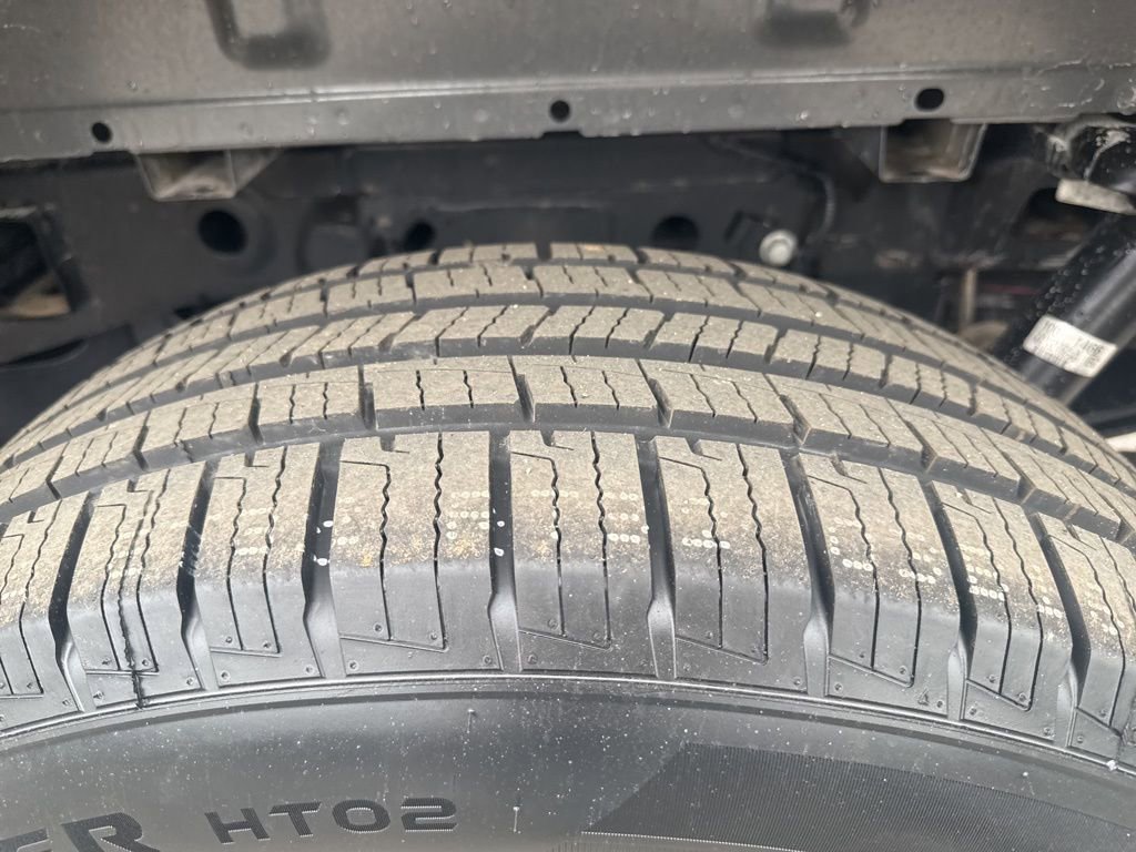 Used 2024 Ford F150 Lariat w/ Equipment Group 502A High image 37