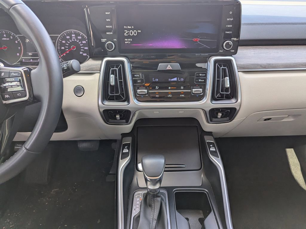 Certified 2022 Kia Sorento S image 12