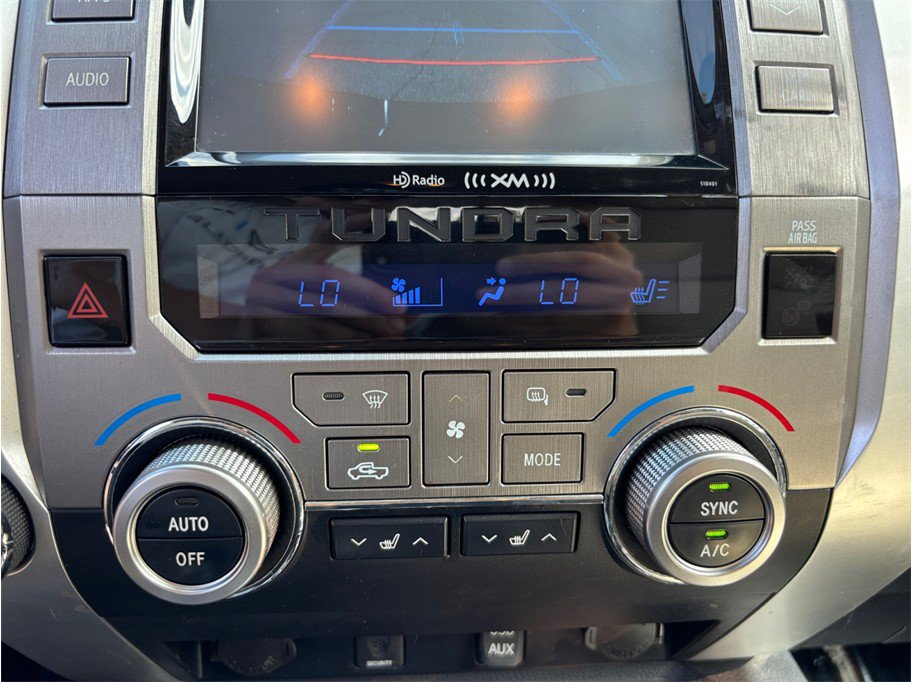 Used 2019 Toyota Tundra Limited w/ Limited Premium Package AWD/4WD image 30