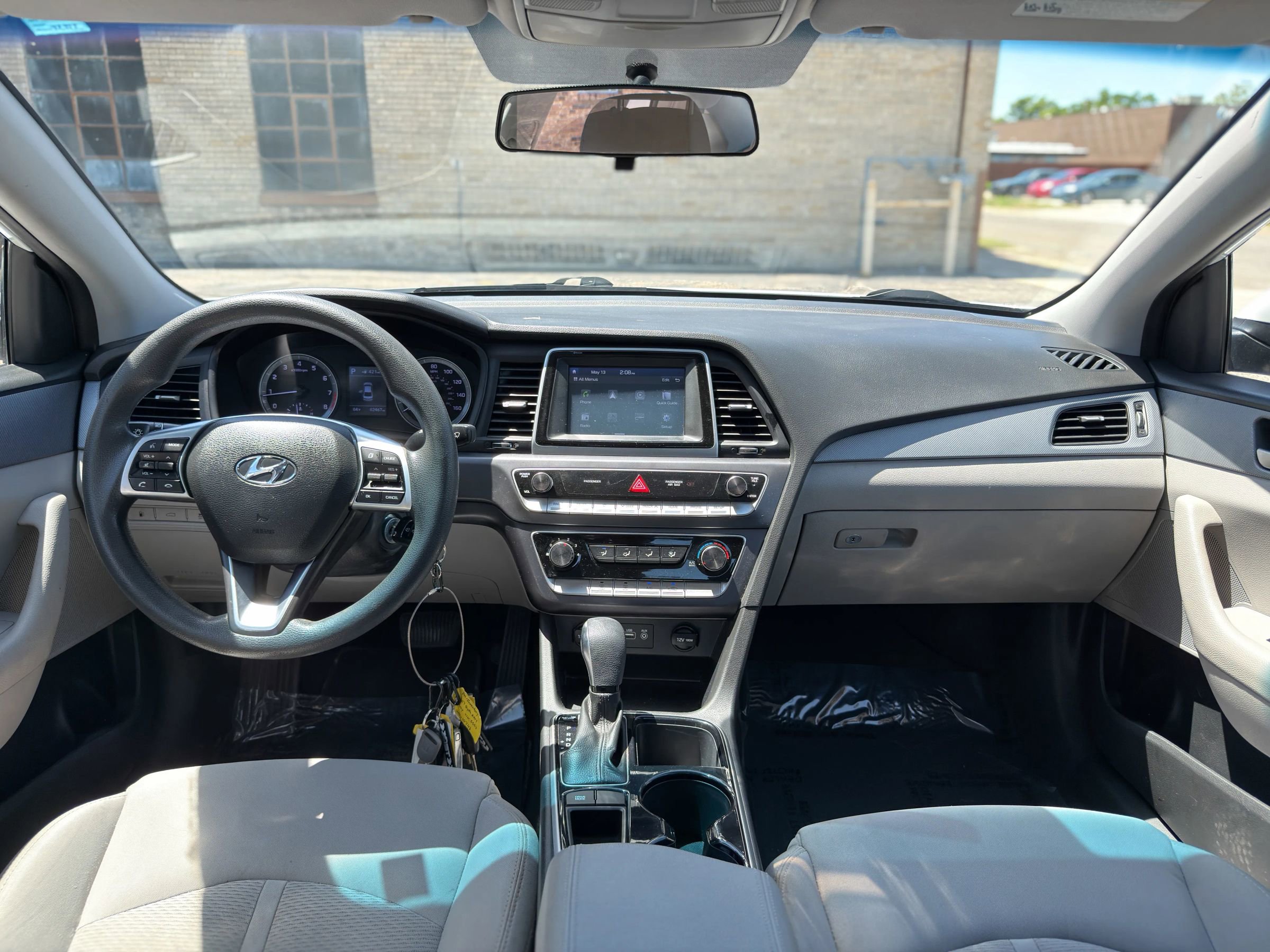 Used 2019 Hyundai Sonata SE w/ Cargo Package FWD image 10