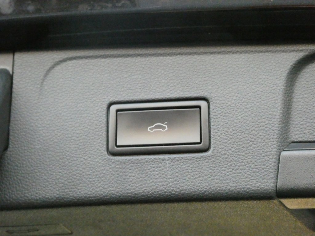 Used 2019 Volkswagen Atlas SE image 26