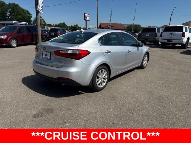Used 2015 Kia Forte EX FWD image 3