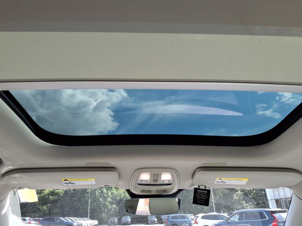 Used 2023 Volvo XC90 B6 Core w/ Protection Package Premier image 15