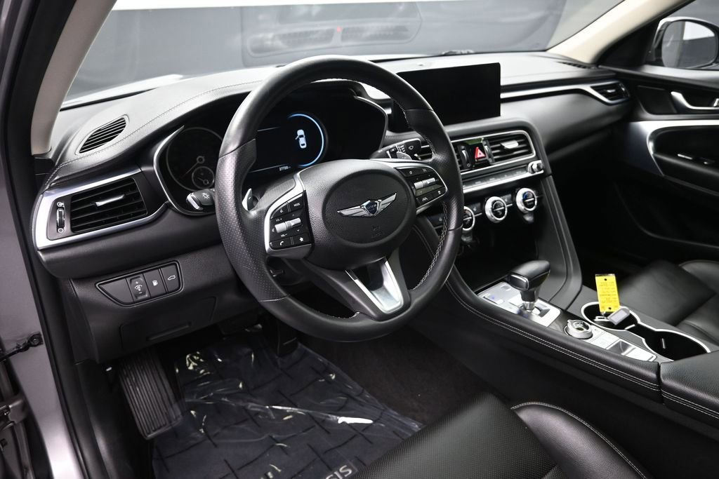 Used 2023 Genesis G70 2.0T AWD/4WD image 13