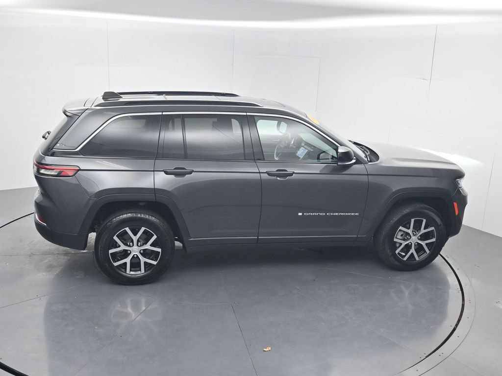 Used 2024 Jeep Grand Cherokee Limited w/ Trailer Tow Package image 68