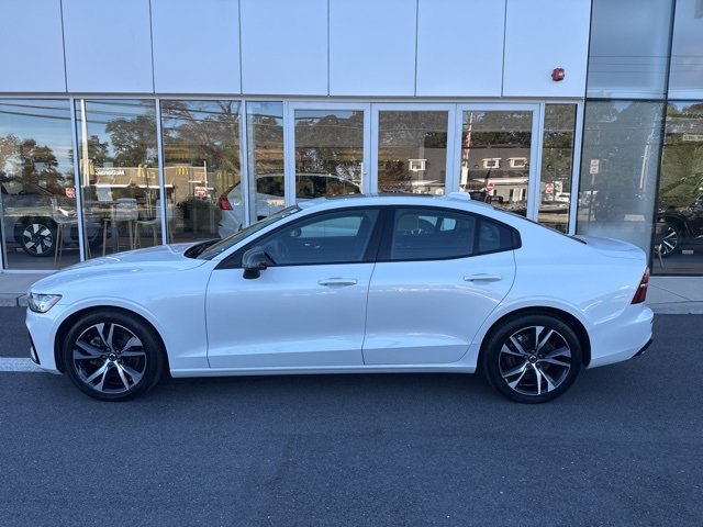 Certified 2024 Volvo S60 B5 Core image 2