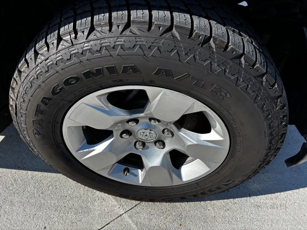 Used 2024 RAM 1500 Lone Star image 20
