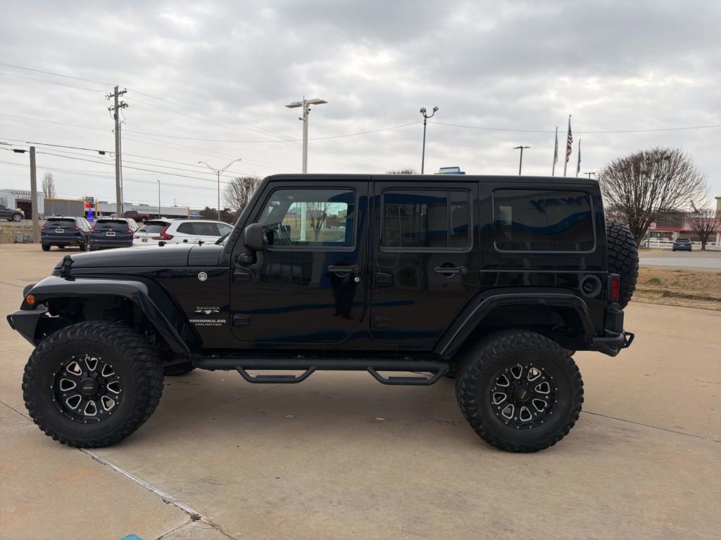 Used 2016 Jeep Wrangler Unlimited Sahara w/ Max Tow Package image 4