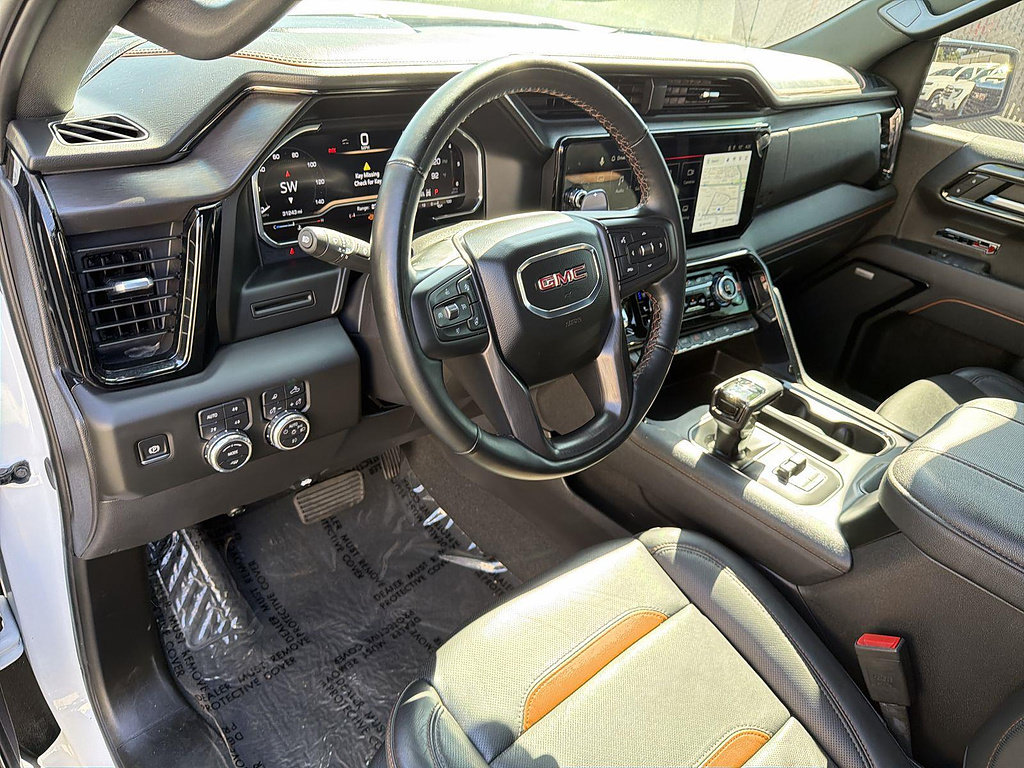 Used 2025 GMC Sierra 1500 AT4 AWD/4WD image 9
