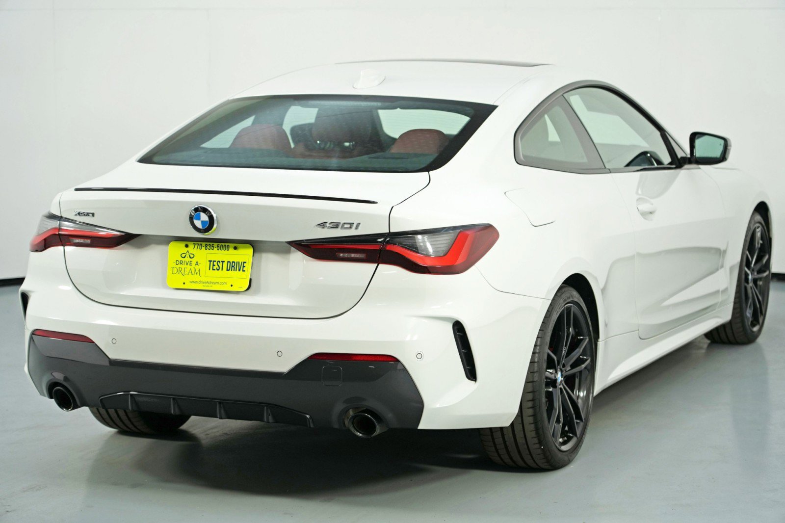 Used 2023 BMW 430i xDrive Coupe w/ M Sport Package AWD/4WD image 45