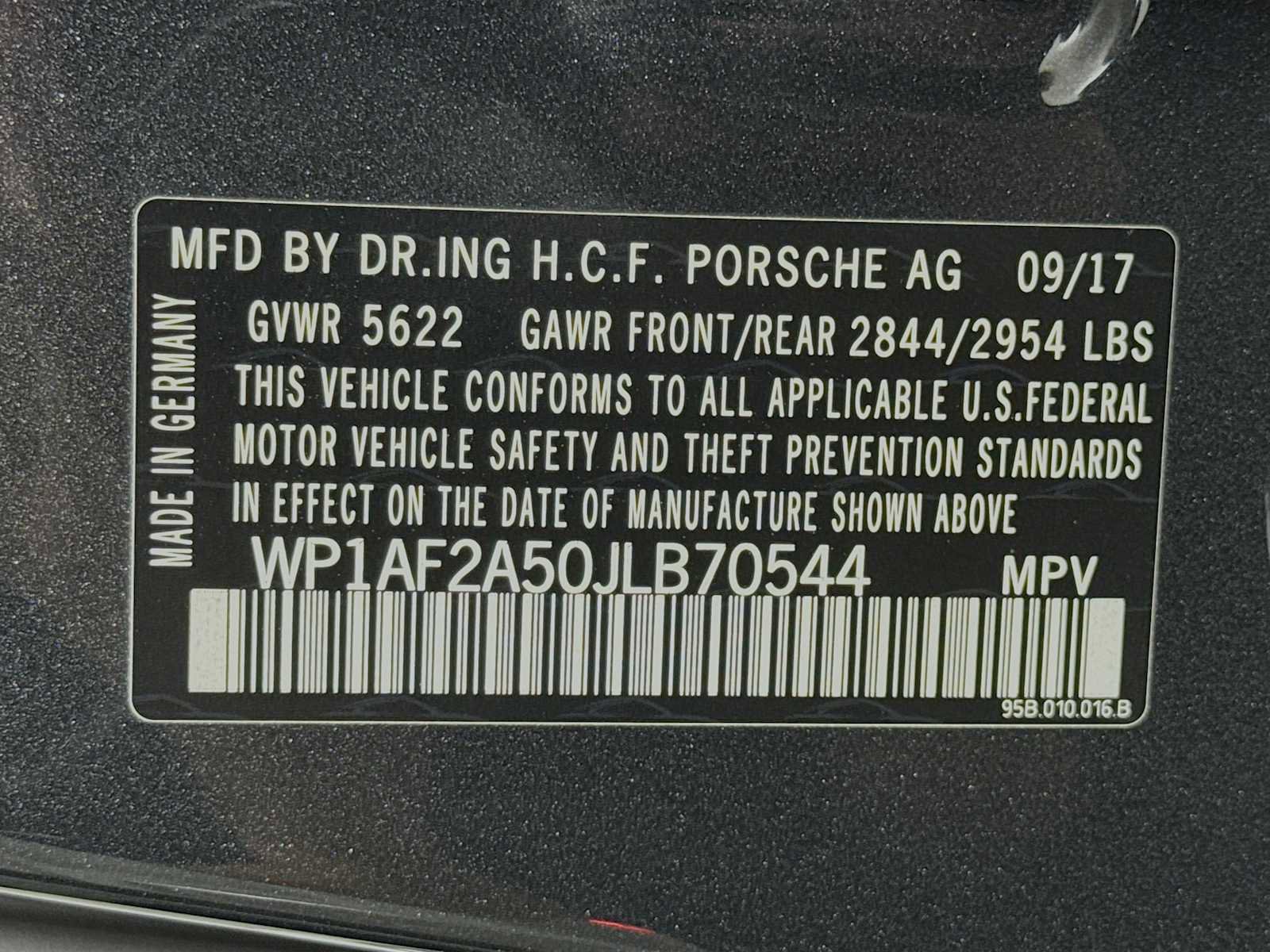 Used 2018 Porsche Macan Turbo image 34