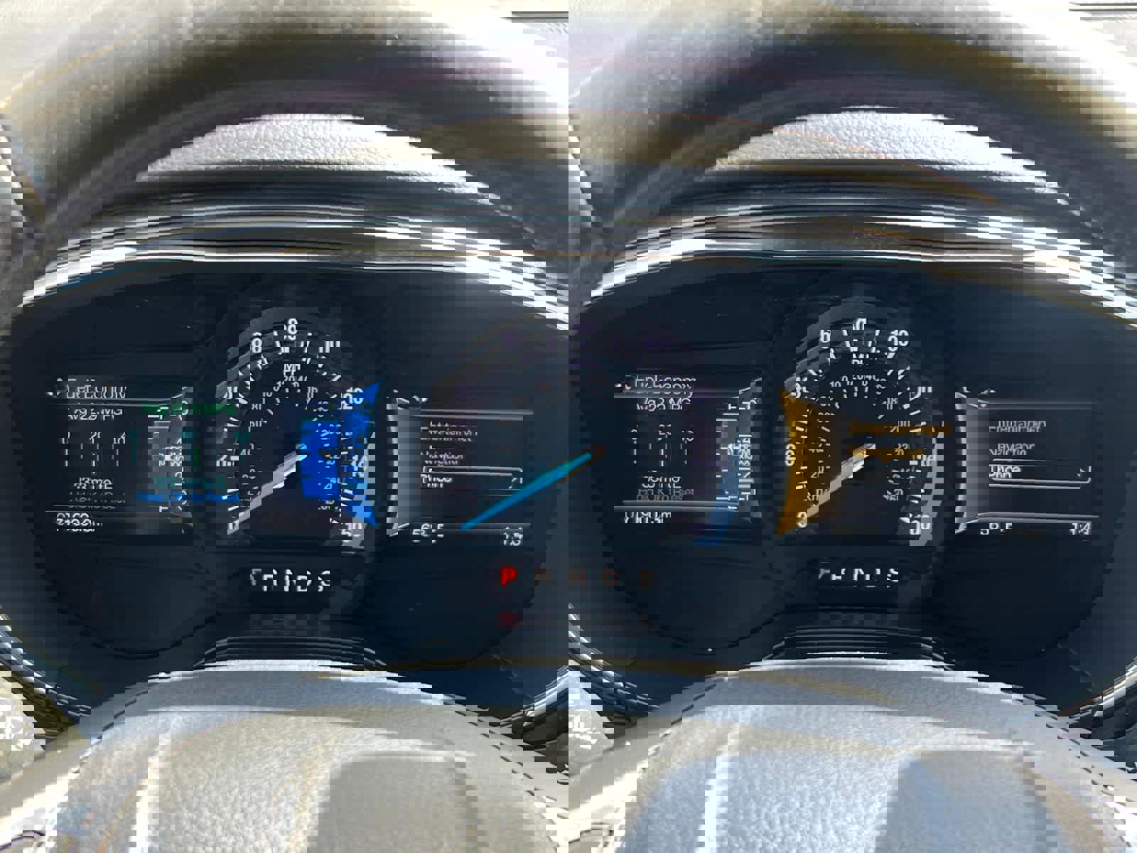 Used 2020 Ford Fusion Titanium AWD/4WD image 18