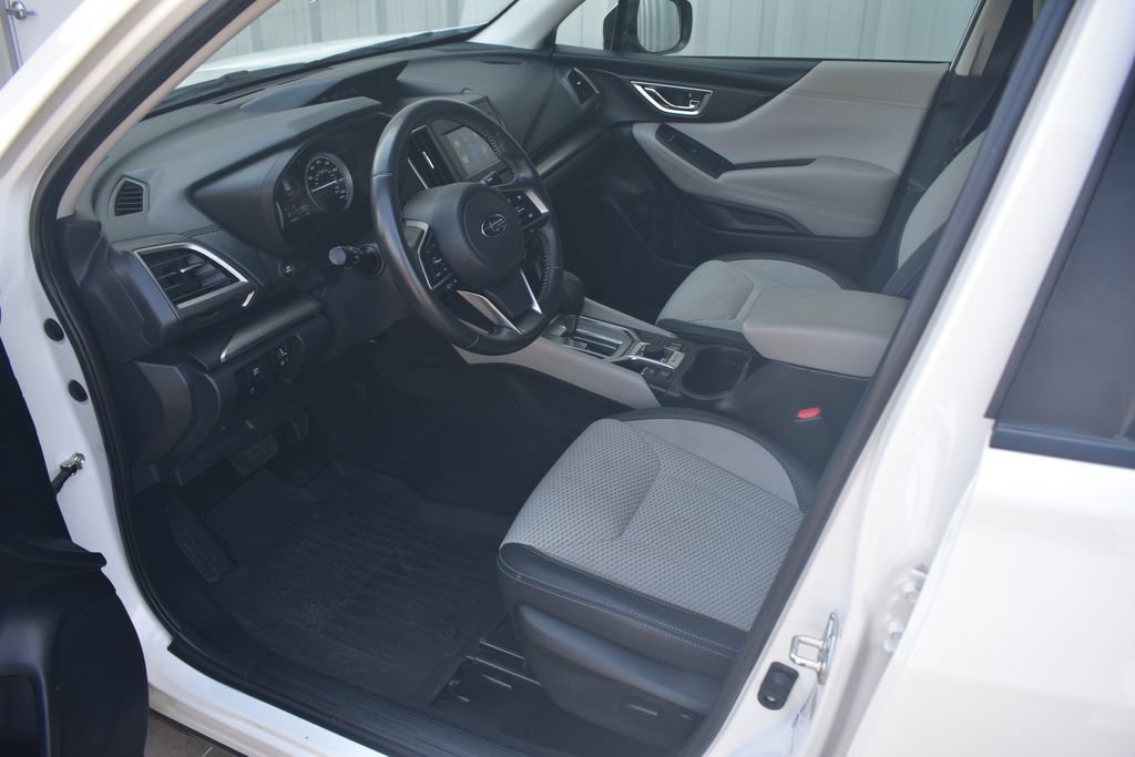 Used 2022 Subaru Forester Premium AWD/4WD image 17
