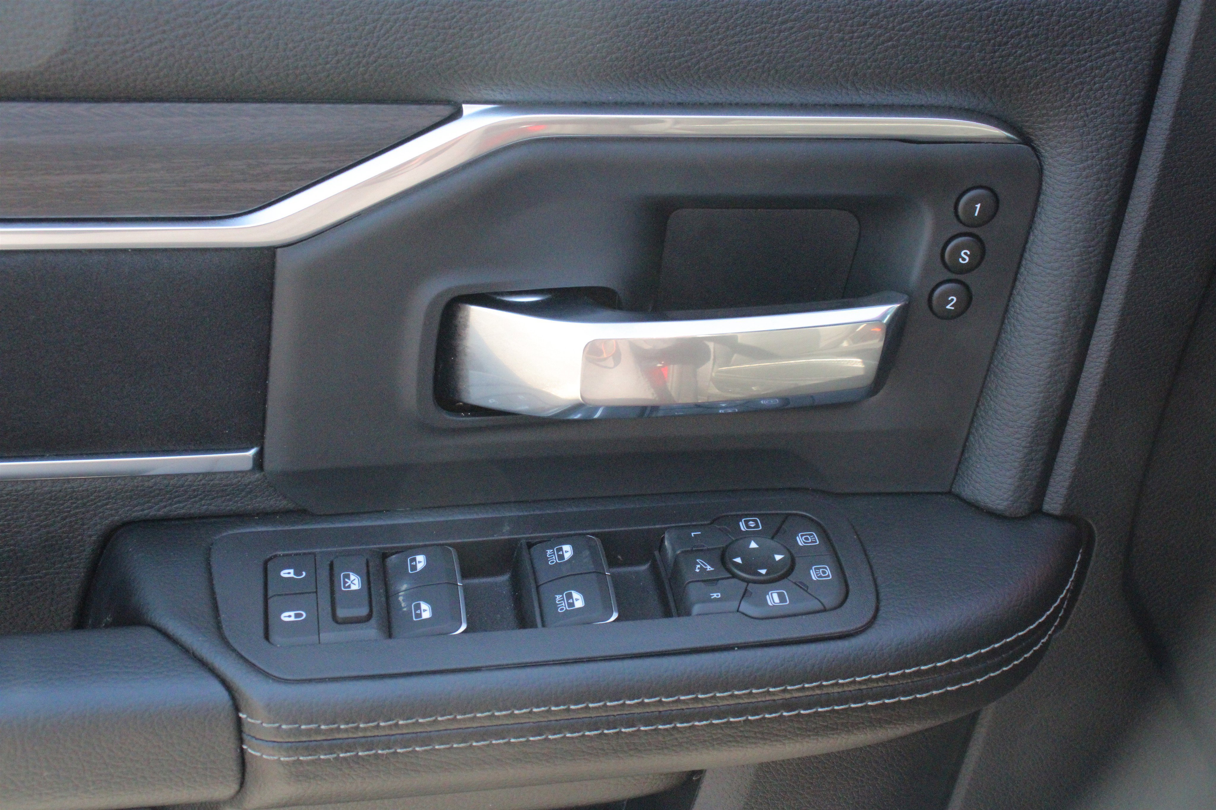 New 2026 RAM 3500 Laramie image 7