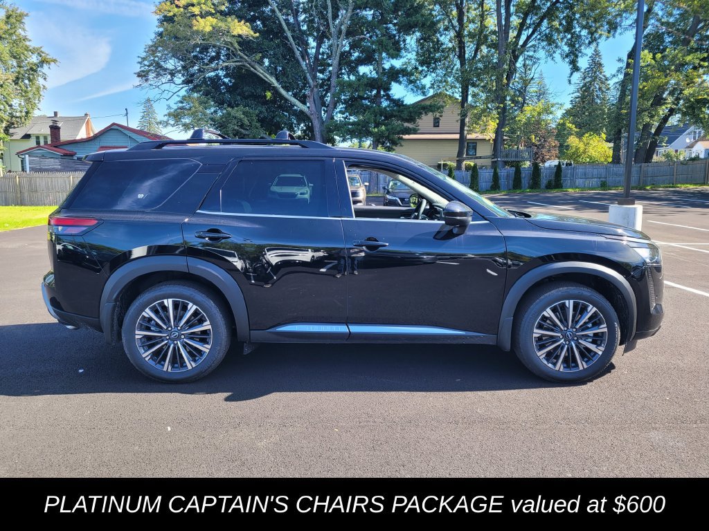 New 2026 Nissan Pathfinder Platinum AWD/4WD image 2