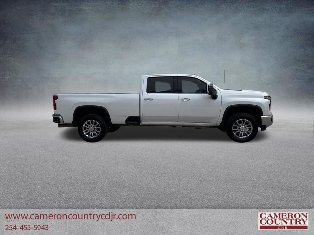 Used 2024 Chevrolet Silverado 2500 LTZ w/ LTZ Texas Edition image 2