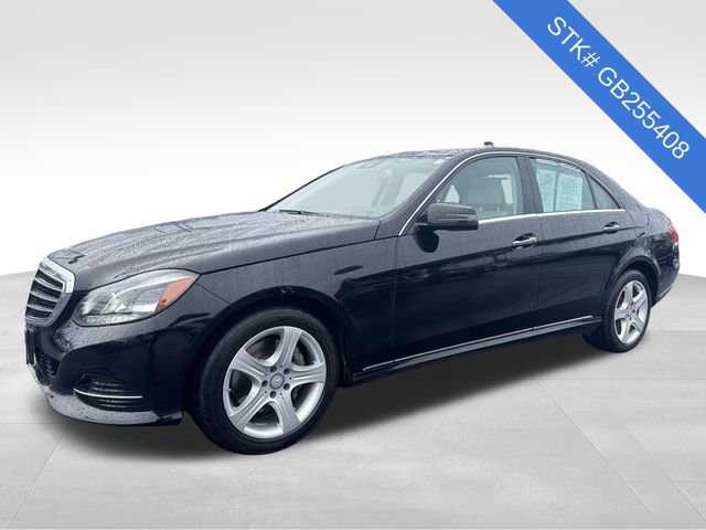Used 2016 Mercedes-Benz E 350 4MATIC Sedan image 3