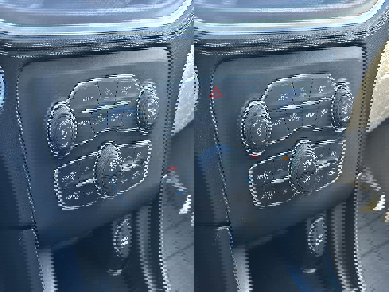 Certified 2022 Dodge Charger R/T w/ Plus Group image 23