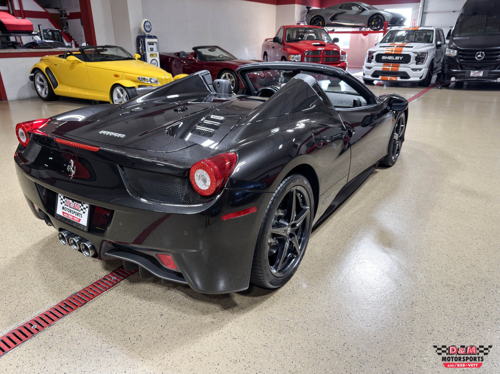 Used 2013 Ferrari 458 Spider RWD image 48