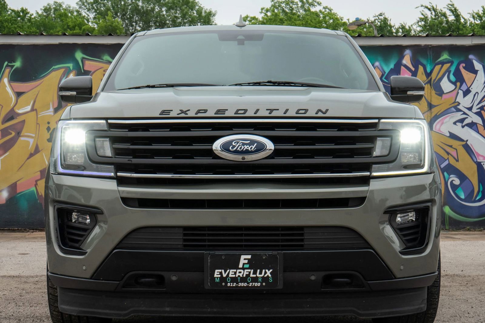 Used 2019 Ford Expedition Max Limited w/ Equipment Group 303A AWD/4WD image 8