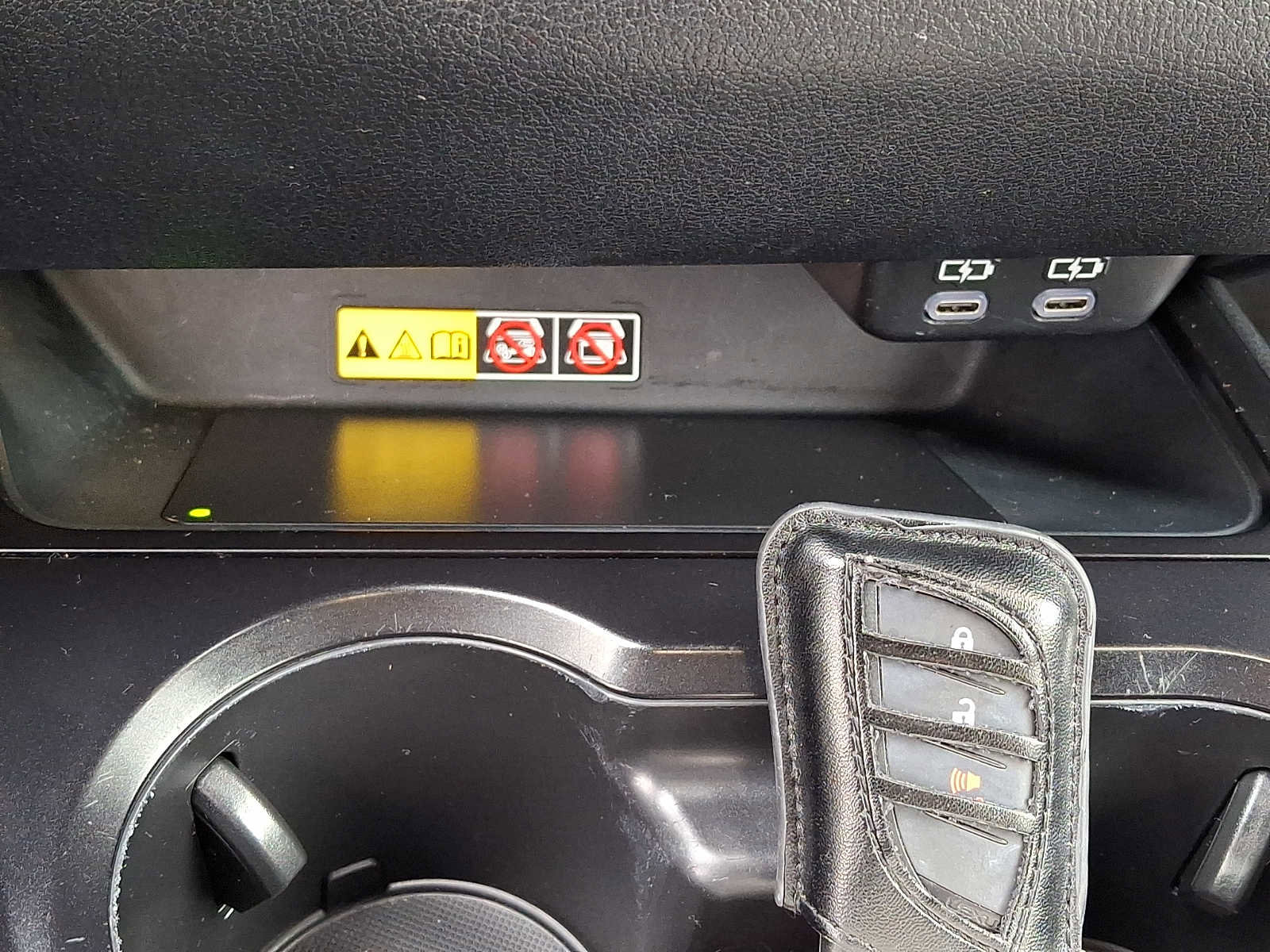 Used 2023 Lexus UX 250h AWD w/ Accessory Package (Z2) image 23