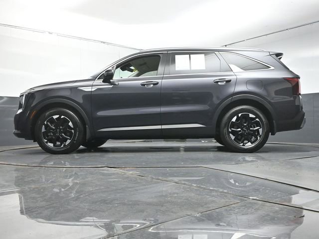 Used 2025 Kia Sorento S FWD image 34