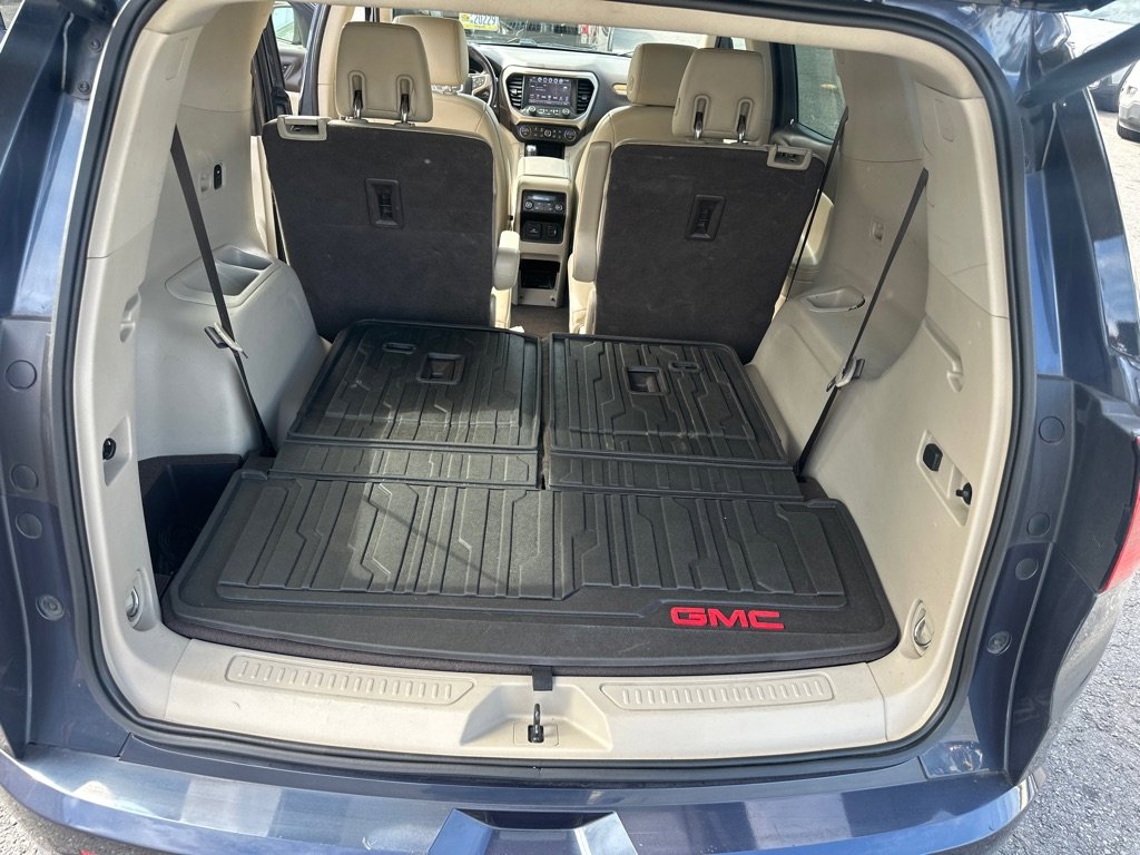 Used 2018 GMC Acadia Denali w/ LPO, Cargo Package image 13