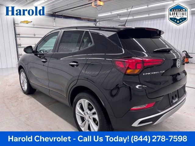Used 2023 Buick Encore GX Preferred w/ Cold Weather Comfort Package FWD image 4