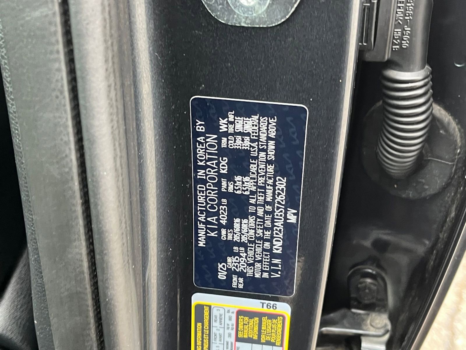 Used 2025 Kia Soul LX w/ LX Technology Package image 24