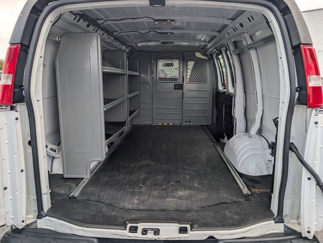 Used 2020 Chevrolet Express 2500 w/ Driver Convenience Package image 14