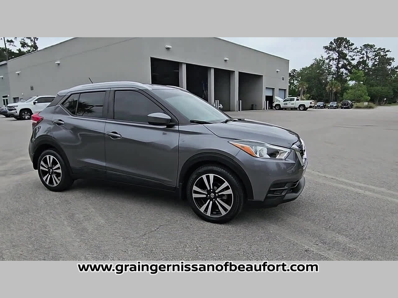 Used 2018 Nissan Kicks SV FWD image 33