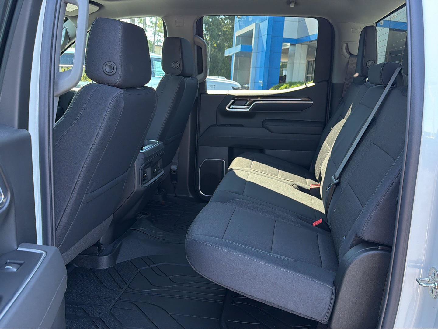 New 2026 Chevrolet Silverado 1500 LT AWD/4WD image 11