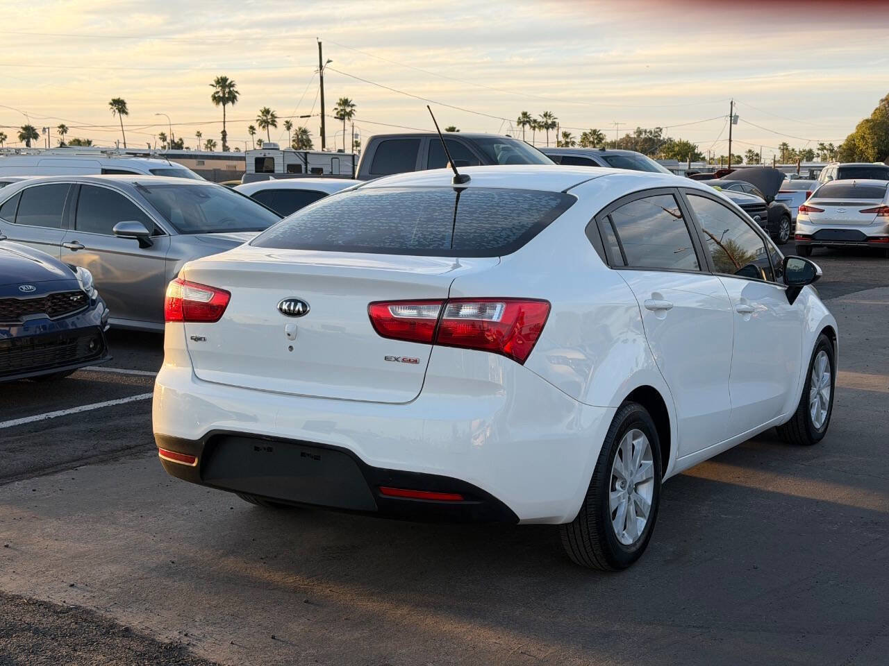 Used 2013 Kia Rio EX w/ Convenience Pkg image 10