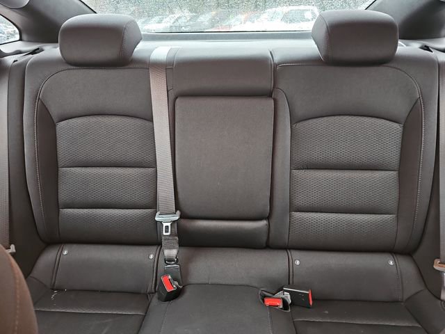 Used 2025 Chevrolet Malibu LT image 24