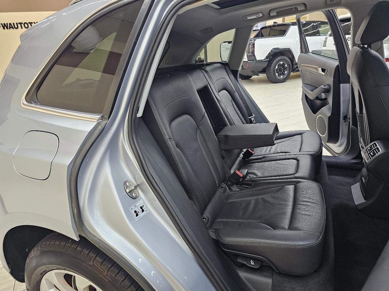 Used 2016 Audi Q5 2.0T Premium Plus w/ Technology Package image 23