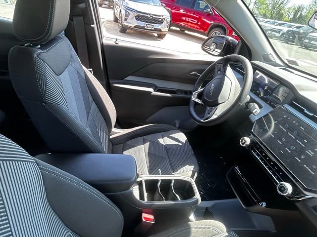 New 2027 Chevrolet Bolt LT w/ Comfort Package FWD image 20