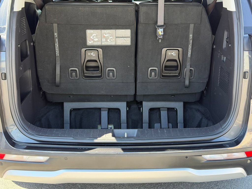 Used 2024 Kia Carnival EX FWD image 26