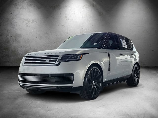 Used 2024 Land Rover Range Rover SV AWD/4WD image 5