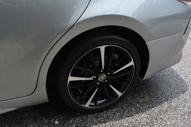 Used 2020 Toyota Camry XSE image 12