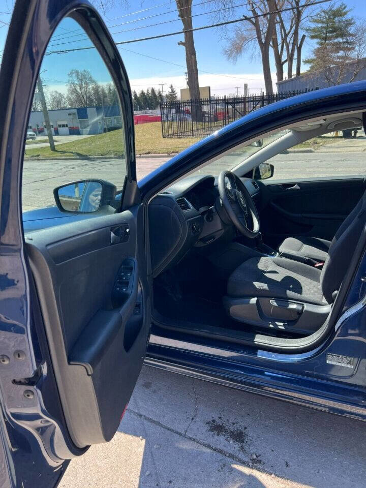 Used 2013 Volkswagen Jetta Sedan image 19