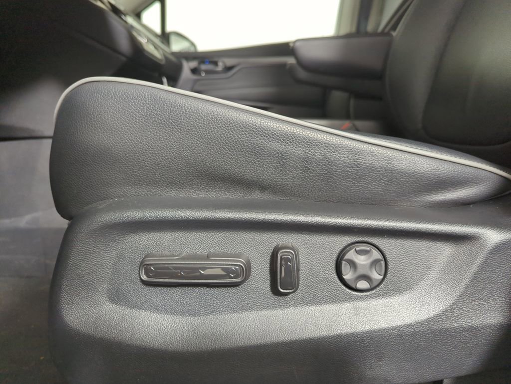 Certified 2025 Honda Odyssey Touring image 26