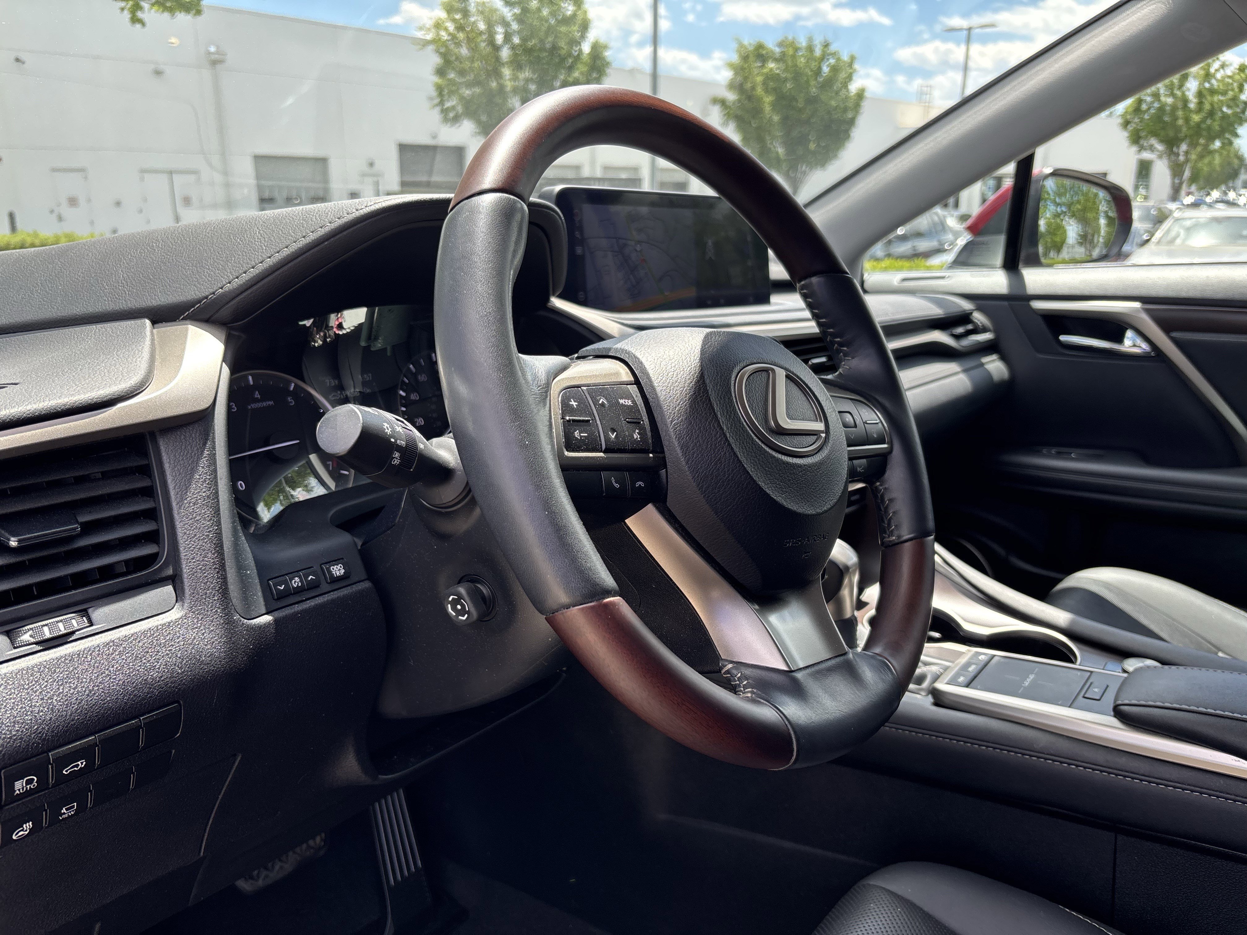 Used 2022 Lexus RX 350 FWD w/ Premium Package image 16