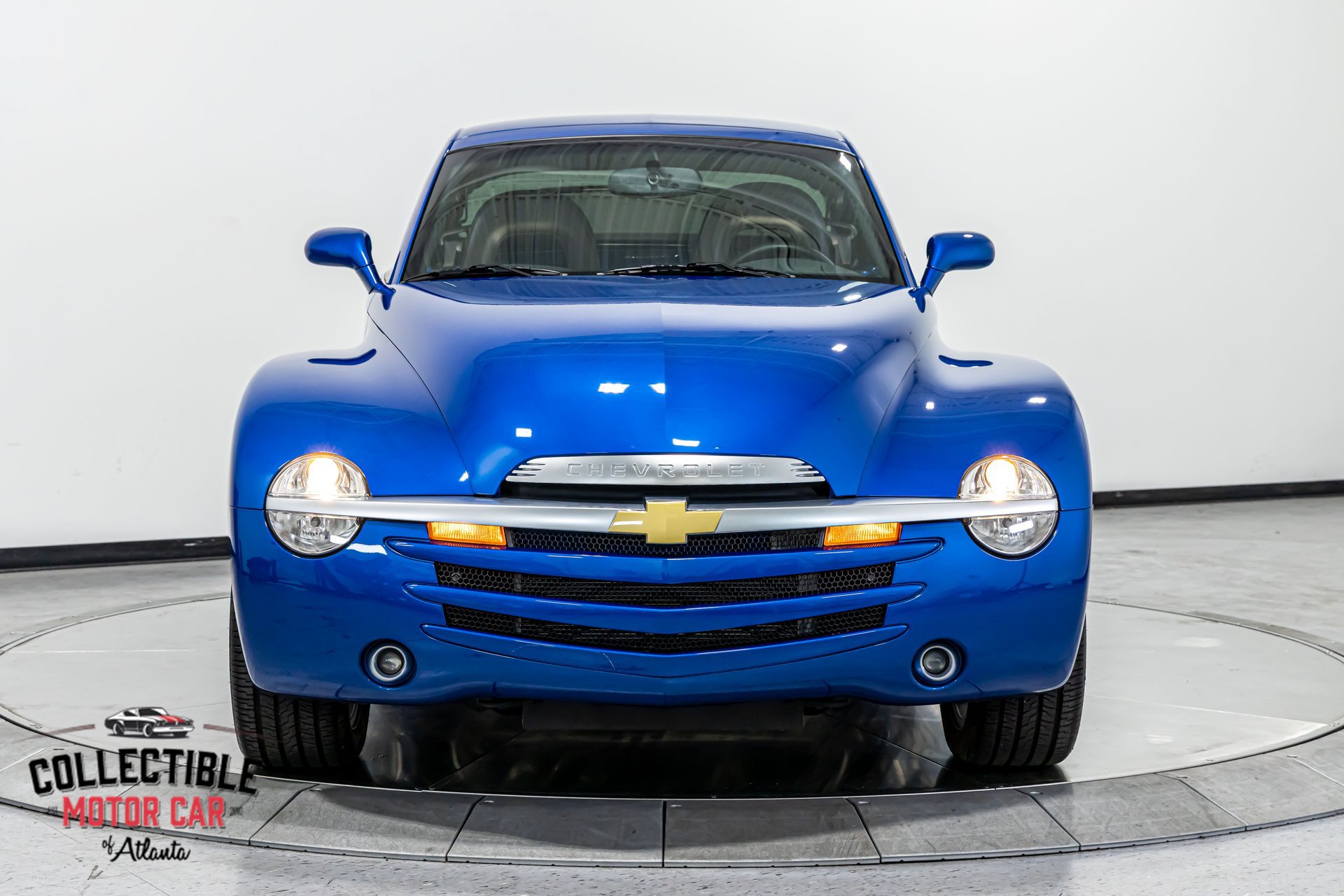 Used 2006 Chevrolet SSR w/ Preferred Equipment Group RWD image 30