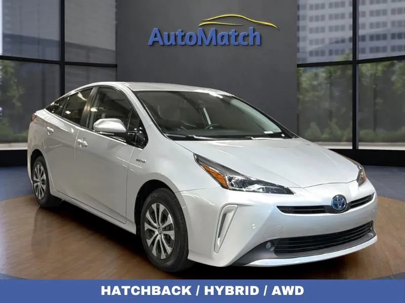 Used 2020 Toyota Prius XLE w/ Preferred Accessory Package
