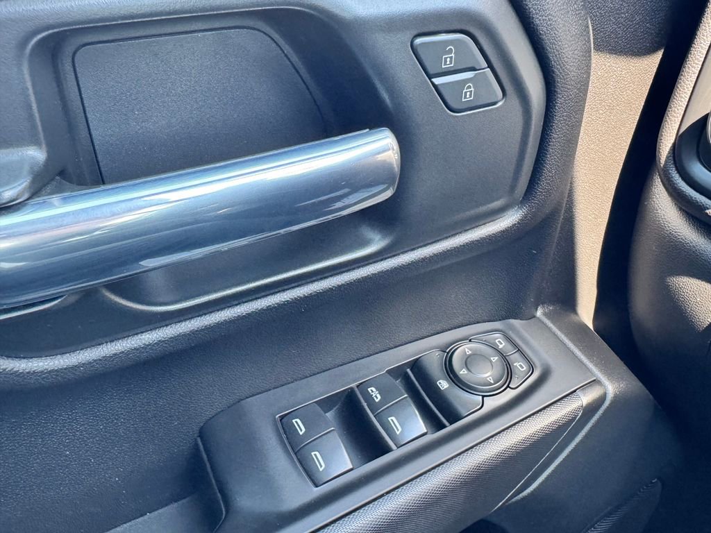 Used 2024 Chevrolet Silverado 1500 Custom w/ Rally Edition AWD/4WD image 28