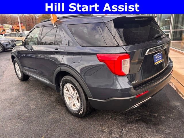 Certified 2022 Ford Explorer XLT w/ Equipment Group 202A image 5